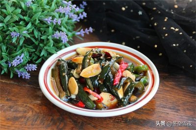 很多饭店都在用的,秘制快速腌黄瓜方子,脆爽开胃,给肉都不换